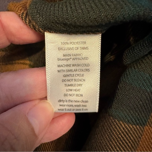 Toad & Co Men’s Flannel Button Down - Picture 7 of 8